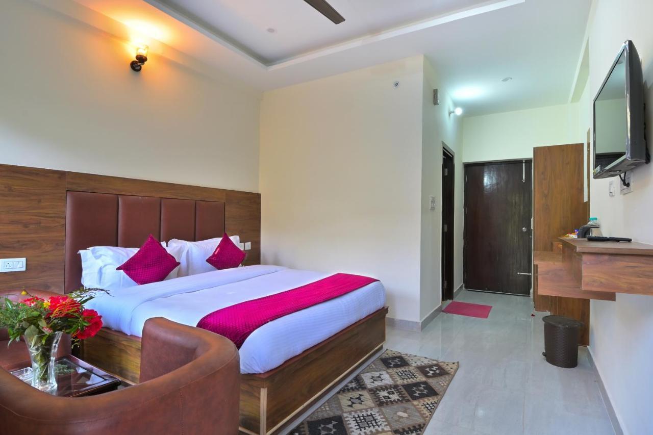 La Riqueza Dhanolti View # Near To Eco Park & Surkanda Devi Temple # Mountain View Rooms With Balcony # Big Parking # Customer Favourite Hotel Dhanaulti Zewnętrze zdjęcie